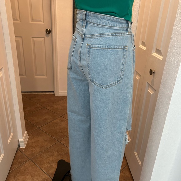 High Rise Baggy Jeans - Picture 5 of 12